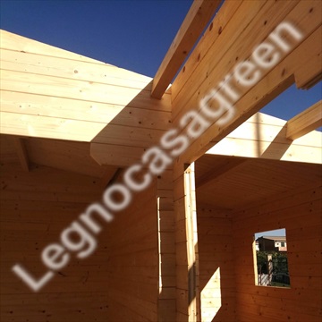 Strutture in legno - 2 per 49 mq coibentate - spessore 44 mm