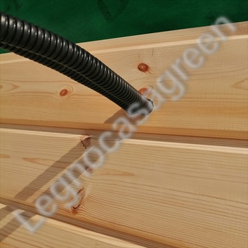 Strutture in legno - 2 per 49 mq coibentate - spessore 44 mm