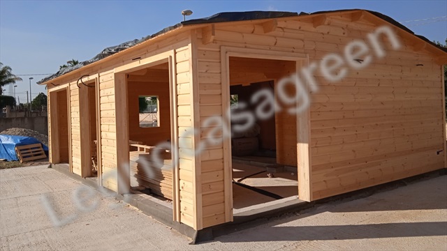 Strutture in legno - 2 per 49 mq coibentate - spessore 44 mm